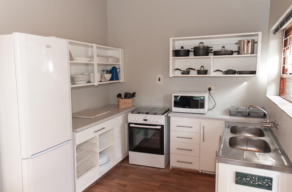 La Mer Seafront Selfcatering Accommodation Kleinmond Chambre photo