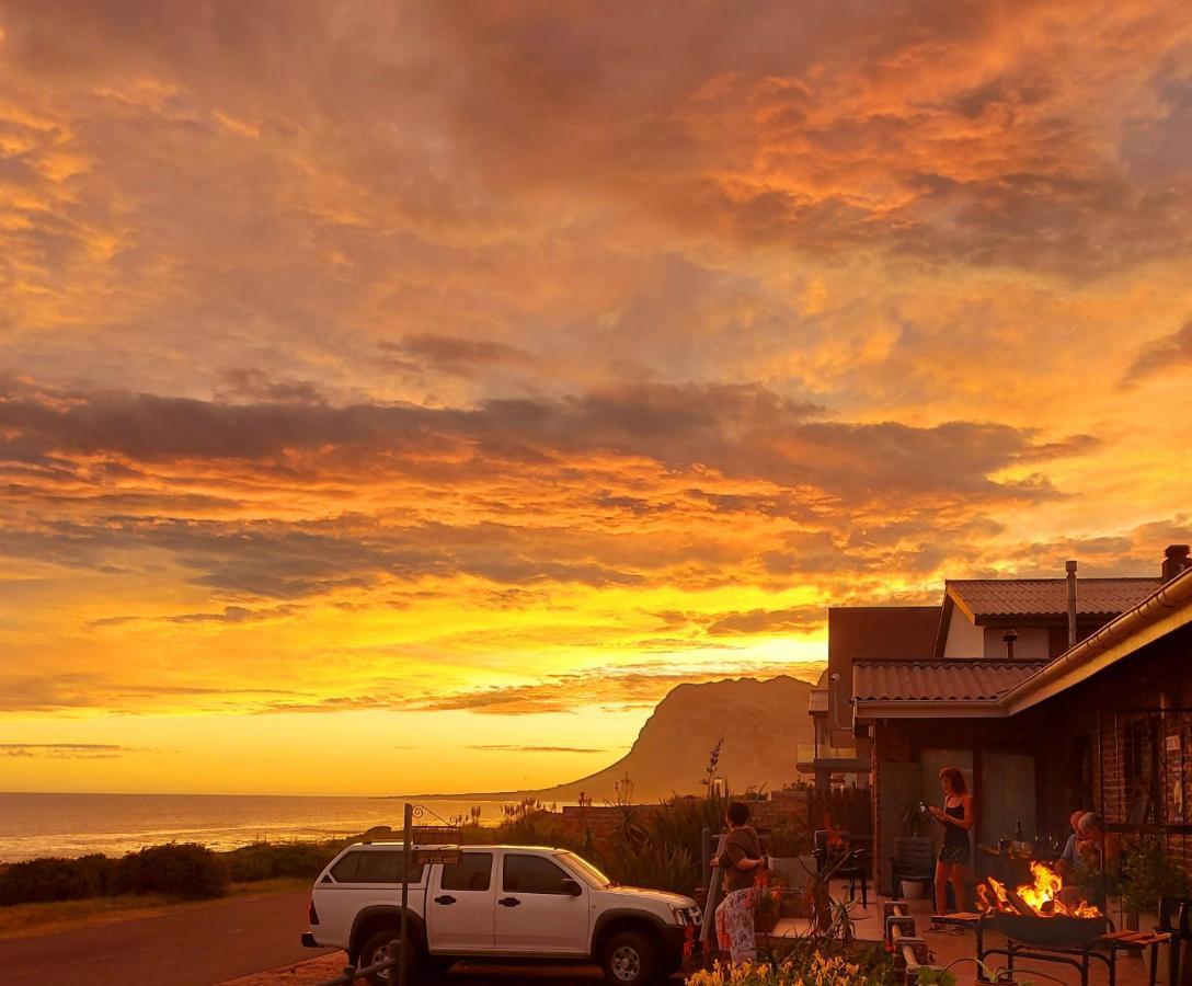 La Mer Seafront Selfcatering Accommodation Kleinmond Extérieur photo