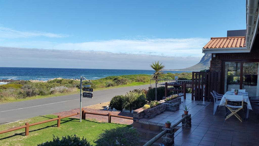 La Mer Seafront Selfcatering Accommodation Kleinmond Chambre photo