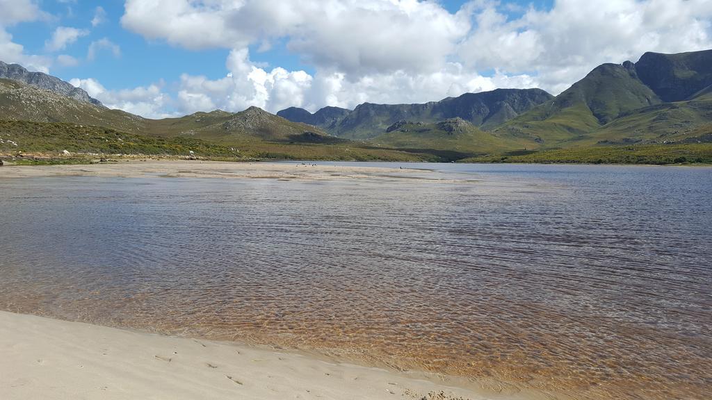 La Mer Seafront Selfcatering Accommodation Kleinmond Extérieur photo